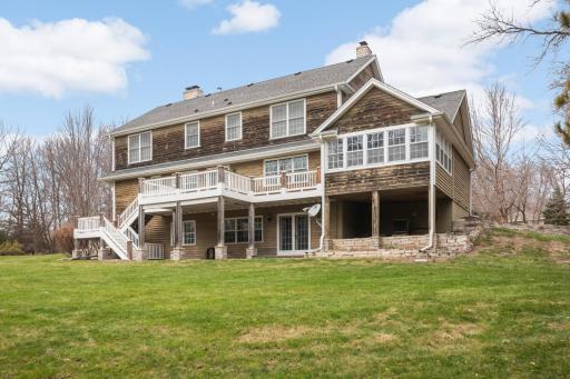 2350 Longview Circle, Long Lake, MN 55356
