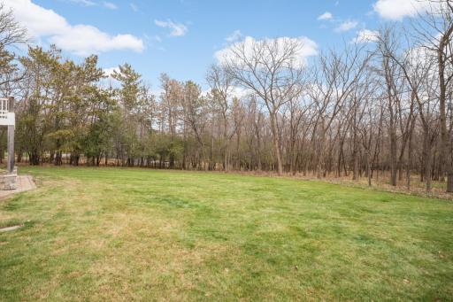 2350 Longview Circle, Long Lake, MN 55356