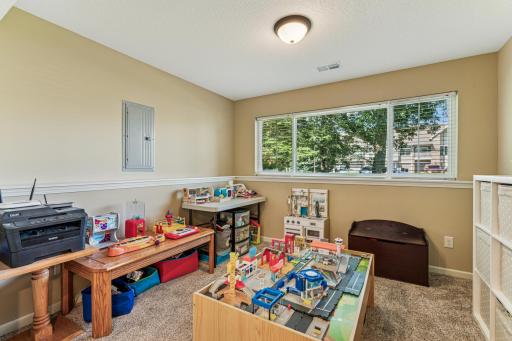 Spacious flex room—ideal for a playroom or home office!