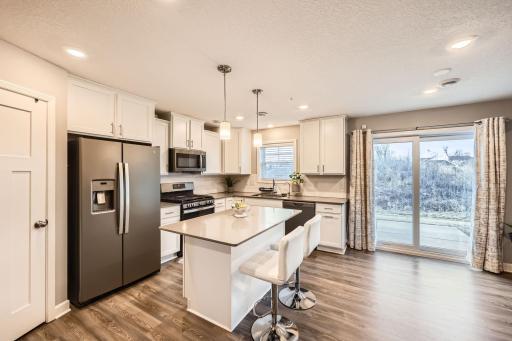 9508 Bridle Way - Web Quality - 007 - 08 Kitchen.jpg
