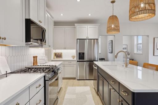 4640 Meadowview Lane, Minnetrista, MN 55331