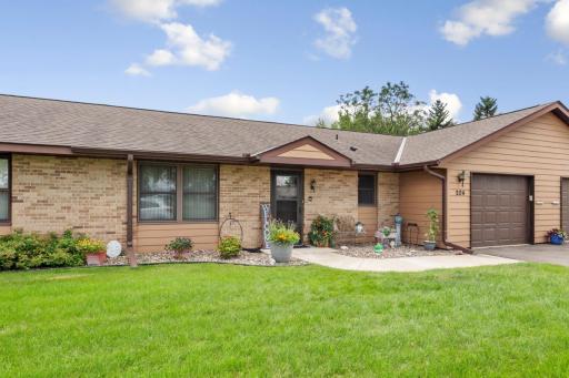 350 22nd Street SE, 204, Owatonna, MN 55060