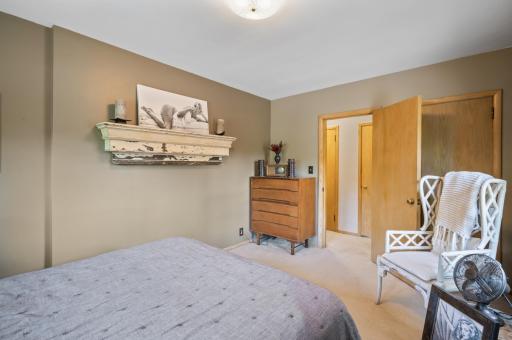 2630 Xenwood Avenue S, Saint Louis Park, MN 55416