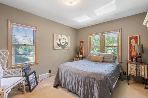 2630 Xenwood Avenue S, Saint Louis Park, MN 55416