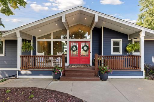 1300 Vine Place, Mound, MN 55364