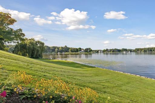 1300 Vine Place, Mound, MN 55364