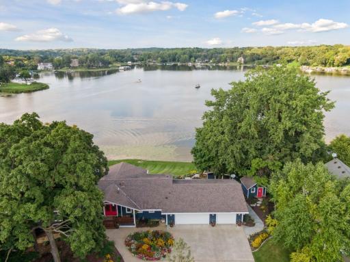 1300 Vine Place, Mound, MN 55364