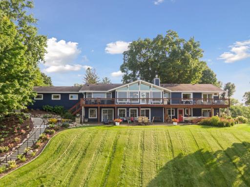 1300 Vine Place, Mound, MN 55364