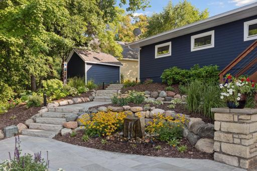 1300 Vine Place, Mound, MN 55364