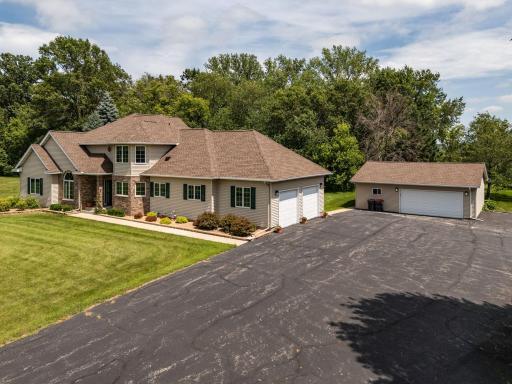 73134 185th Avenue, Hayfield, MN 55940