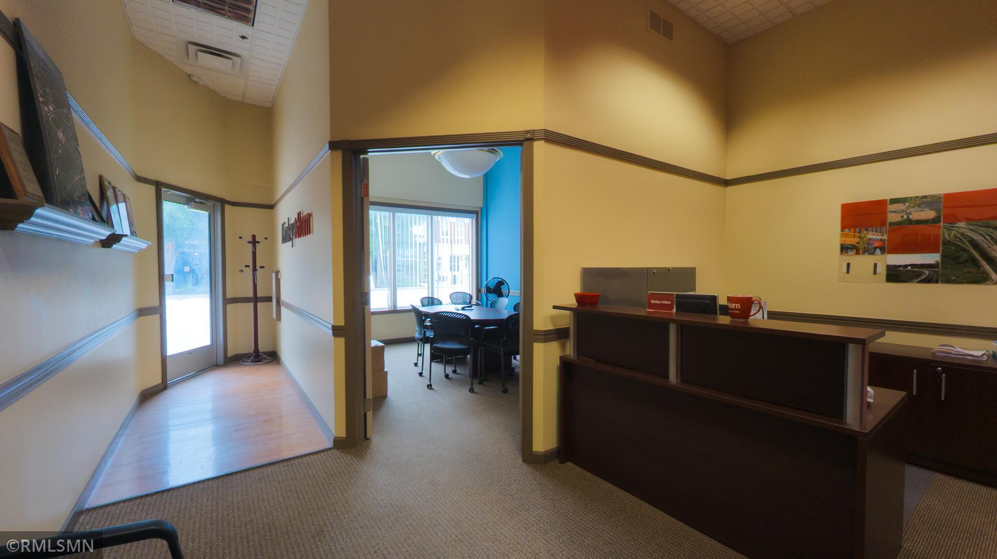 323 Broadway Commercial-Property