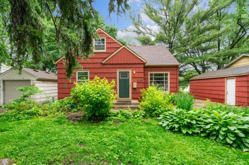 3025 Rhode Island Avenue S, Saint Louis Park, MN 55426