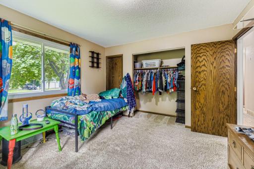 1683 3rd Avenue, Newport, MN 55055