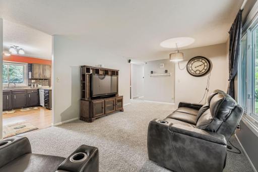 1683 3rd Avenue, Newport, MN 55055