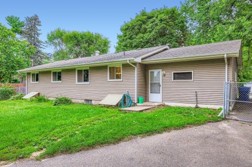 1683 3rd Avenue, Newport, MN 55055