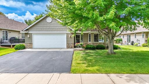 1404 3rd Street SE, New Prague, MN 56071