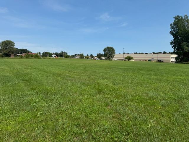 Commerical lot 6.jpg