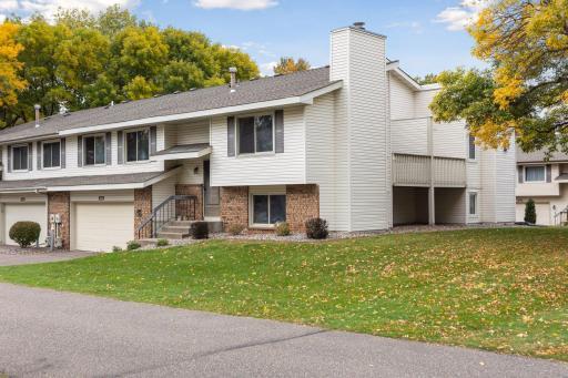 4201 Hemlock Lane N, Plymouth, MN 55441