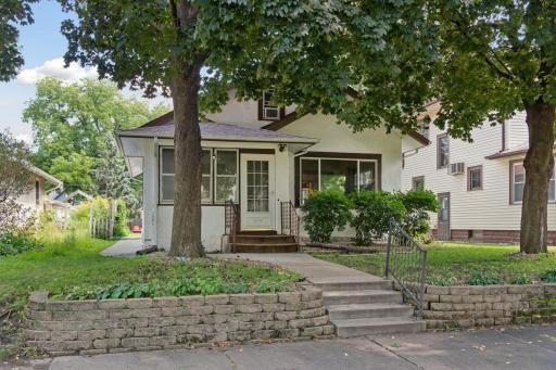 3233 32nd Avenue S, Minneapolis, MN 55406