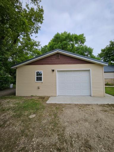 205 8th Street E, Herman, MN 56248