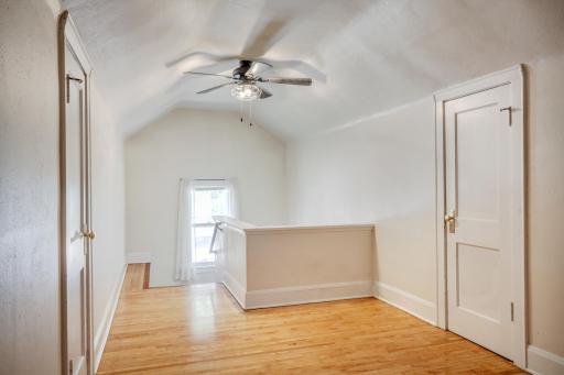 1501 Vincent Avenue N, Minneapolis, MN 55411