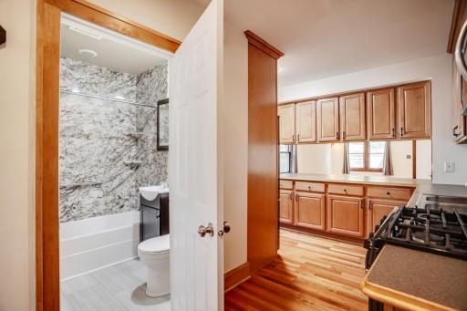 1501 Vincent Avenue N, Minneapolis, MN 55411