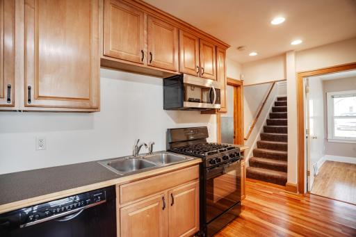 1501 Vincent Avenue N, Minneapolis, MN 55411
