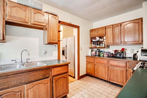 1501 Vincent Avenue N, Minneapolis, MN 55411