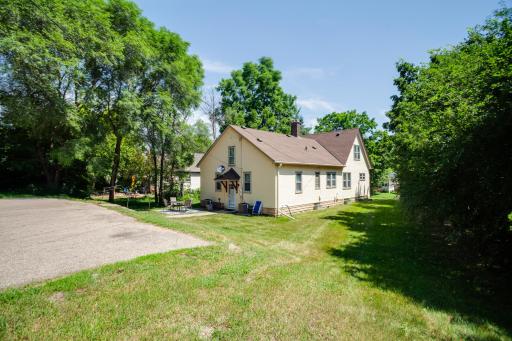 1501 Vincent Avenue N, Minneapolis, MN 55411