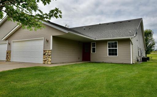 806 11th Avenue NE, Milaca, MN 56353