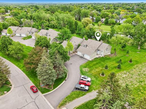8631 Seasons Parkway, Saint Paul, MN 55125