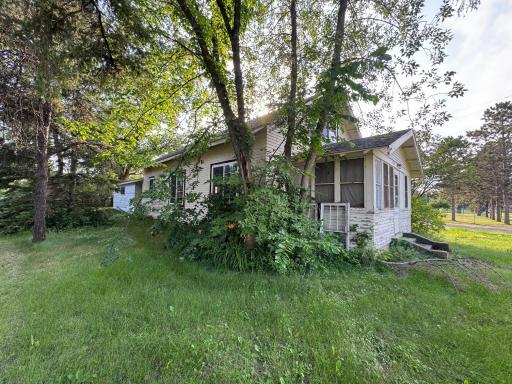 306 1st Avenue N, Dent, MN 56528