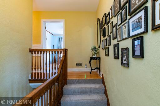 708 Minnehaha Parkway E, Minneapolis, MN 55417