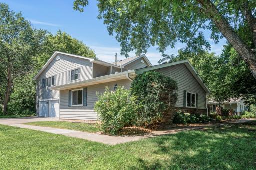 7534 15th Street Lane N, Saint Paul, MN 55128