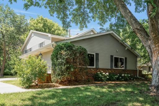 7534 15th Street Lane N, Saint Paul, MN 55128