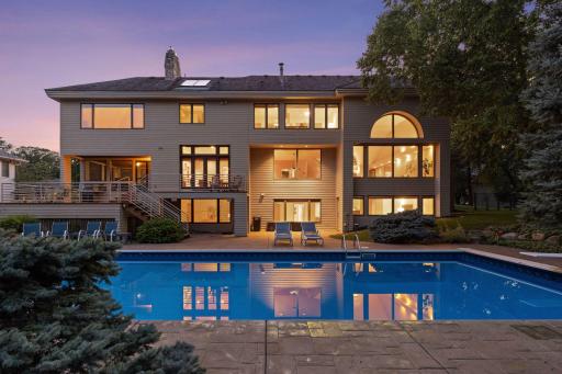 11886 Tapestry Lane, Minnetonka, MN 55305