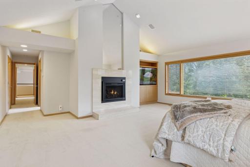 11886 Tapestry Lane, Minnetonka, MN 55305