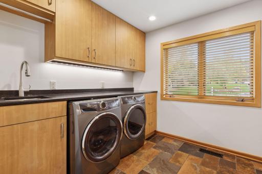 11886 Tapestry Lane, Minnetonka, MN 55305