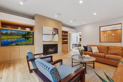 11886 Tapestry Lane, Minnetonka, MN 55305