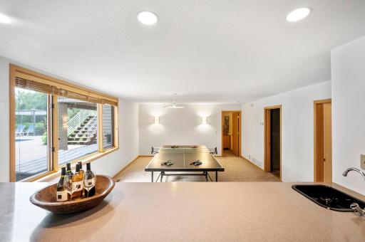 11886 Tapestry Lane, Minnetonka, MN 55305