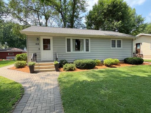 616 3rd Avenue NE, Sleepy Eye, MN 56085