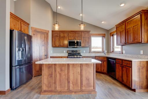 1902 Mink Way, New Richmond, WI 54017