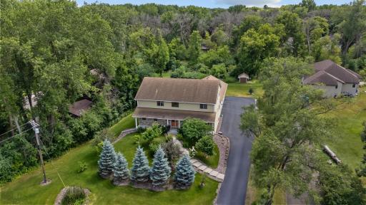 766 County Road F E, Saint Paul, MN 55127