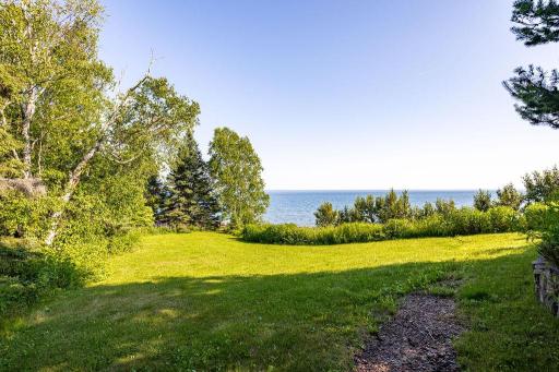 2798 Highway 61, Two Harbors, MN 55616