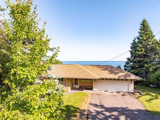 2798 Highway 61, Two Harbors, MN 55616