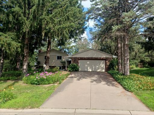 1201 Kenilworth Drive, Saint Paul, MN 55125
