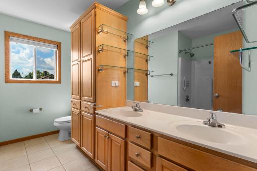 223 Hurley Street E, Saint Paul, MN 55118