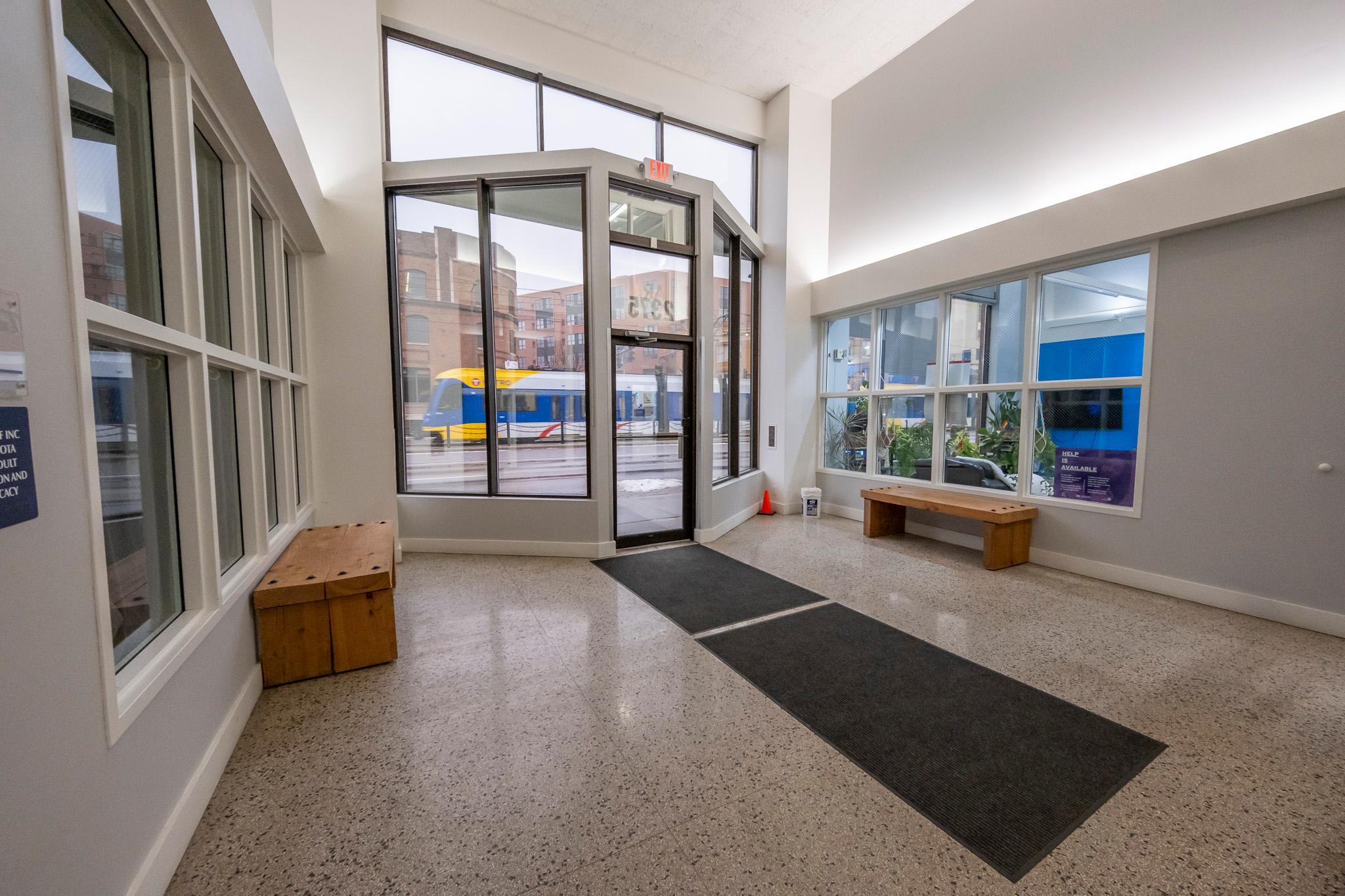 Suite 200-Lobby.JPG