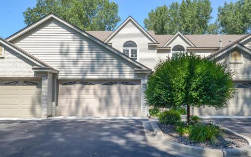 9860 Palm Street NW, Minneapolis, MN 55433