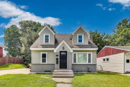 225 11th Avenue N, South Saint Paul, MN 55075